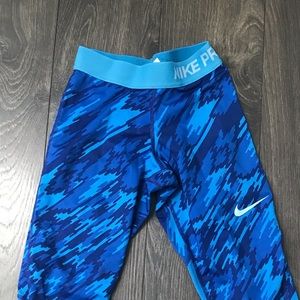 Nike capris